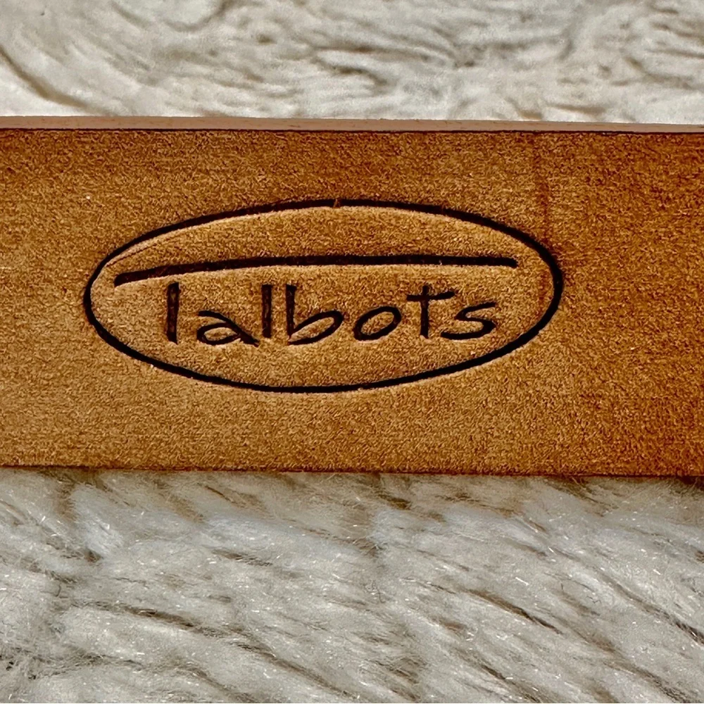 Talbots Circular Buckle Brown Leather Belt Made in Italy Size Medium, LIKE NEW!